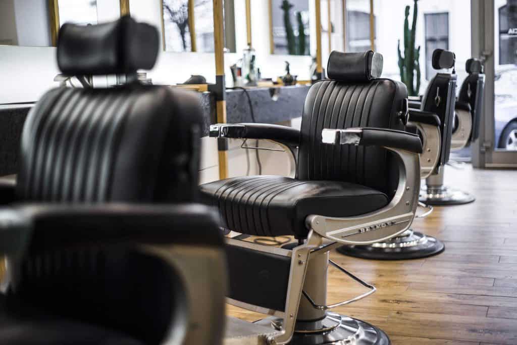 آشنایی با وسایل آرایشگری مردانه - آموزشگاه صالح در اصفهان 09130601678