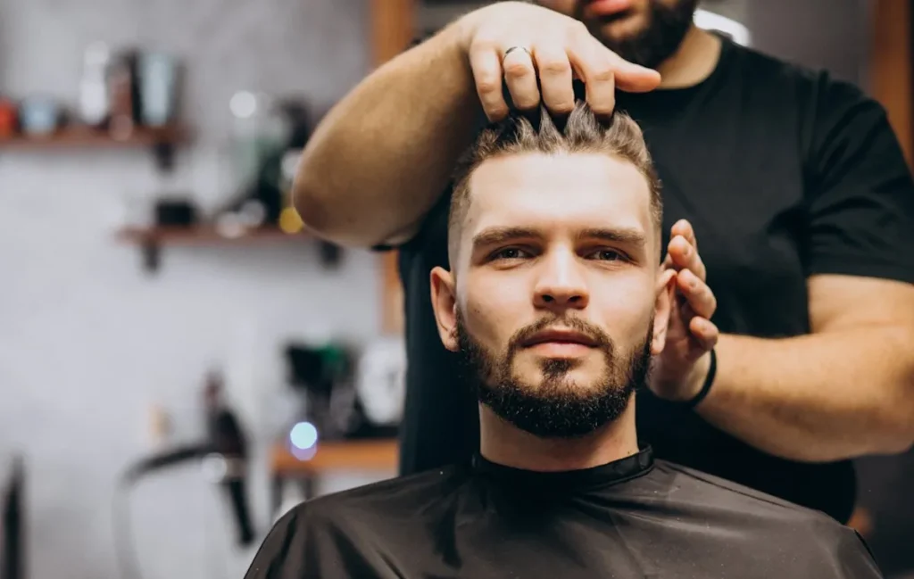 آشنایی با انواع نگهدارنده حالت مو مردانه –09130601678